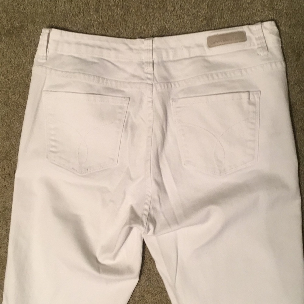 Jeans - Picture 3 of 3
